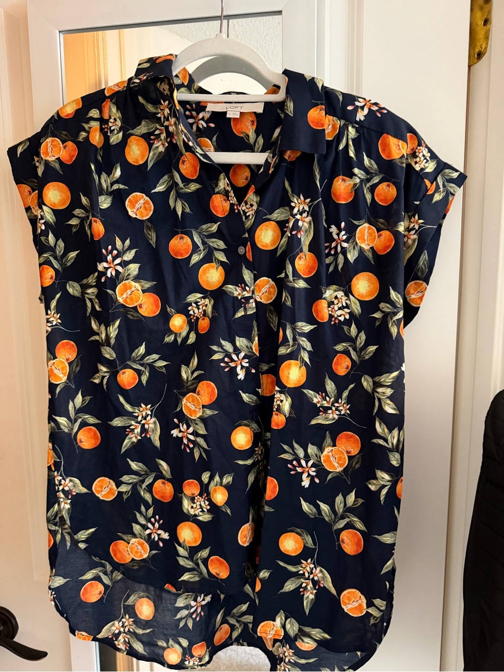 LOFT Navy Orange Print Short Sleeve Button Front Top - excellent condition